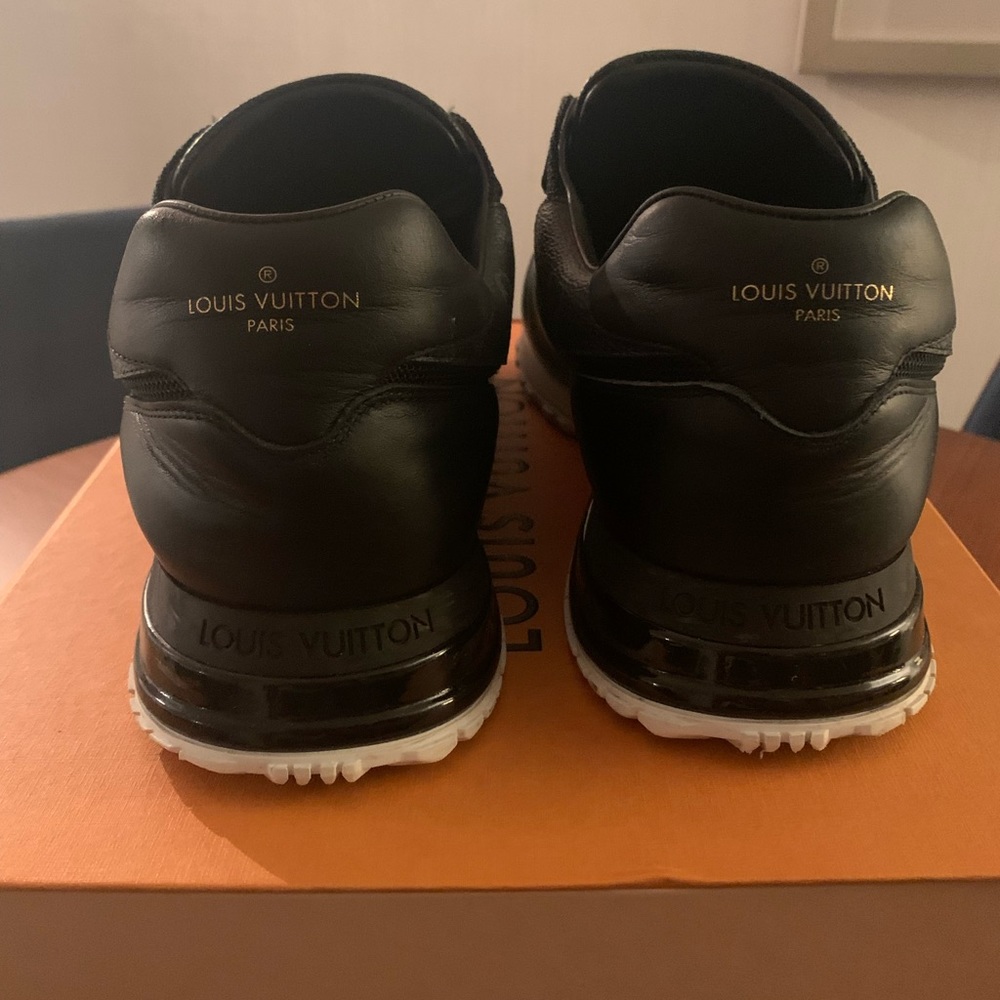 Louis Vuitton monogram run away trainer sneakers men size 11 black white - Picture 9 of 13
